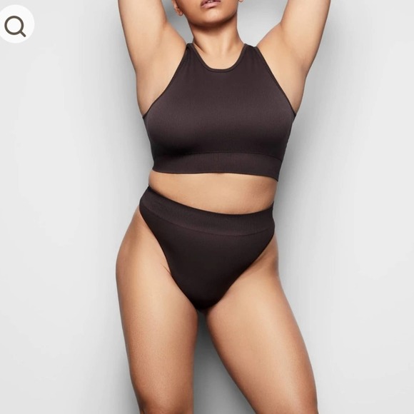 NWT SKIMS High Neck Bra - Soot XXS/XS - Picture 3 of 8
